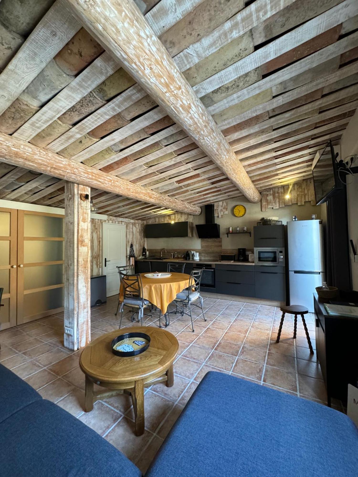 L'atelier D'andre Homestay *